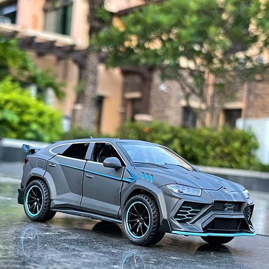 1:32 URUS Bison SUV Coupe