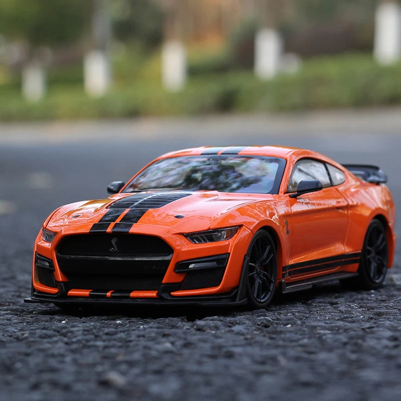 Maisto 1:24 Ford Mustang Shelby GT500 Toy