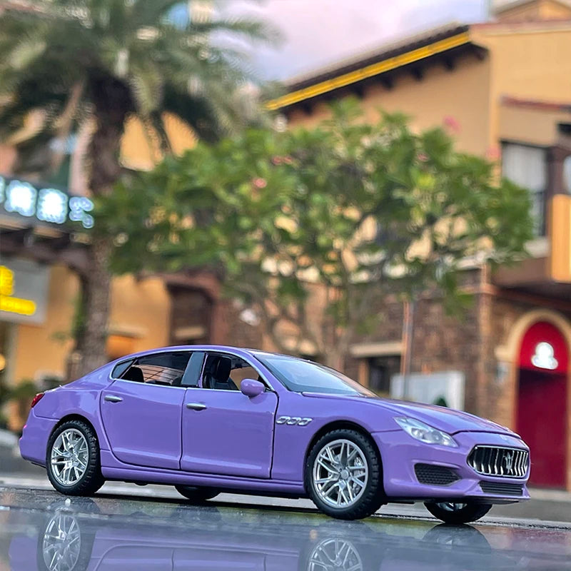 1:32 Maserati Quattroporte Toy