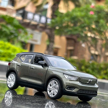 1:32  VOLVO XC40 SUV 2021