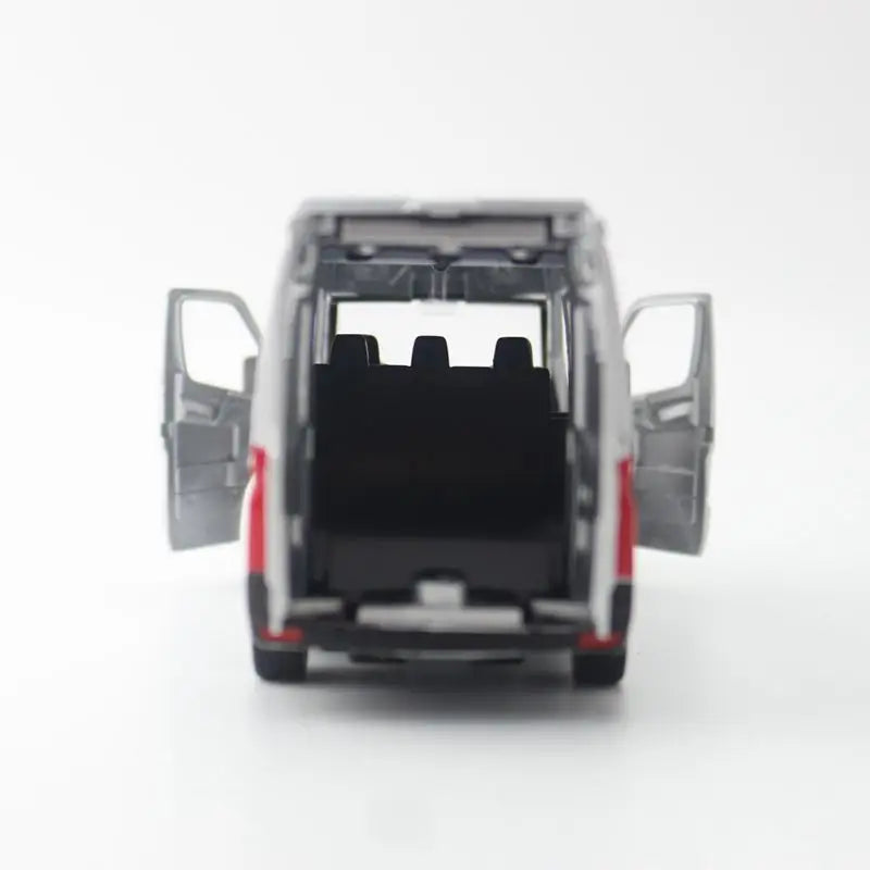 1:36 Scale MB Sprinter MPV