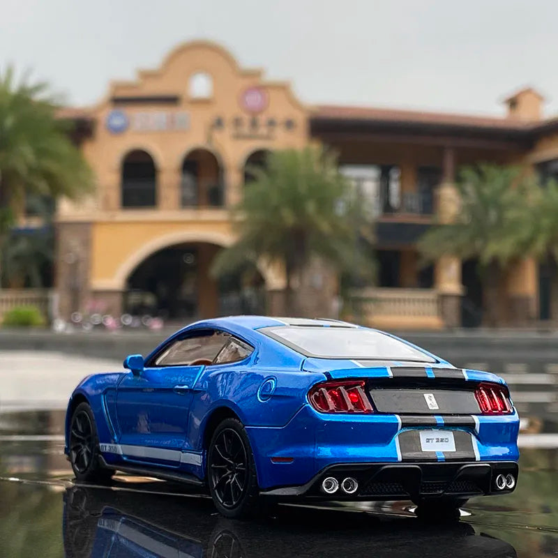 1:32 High Simulation Supercar Ford Mustang Shelby GT350 Car Model