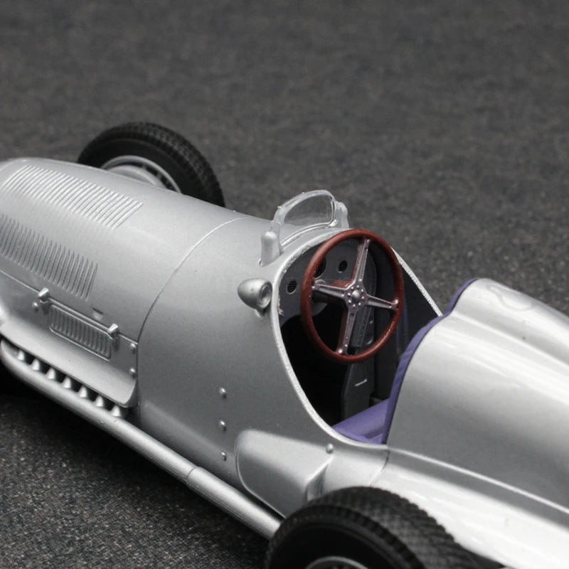 1:24 Mercedes-Benz W125 1937