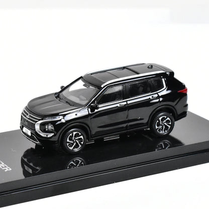 1:64 Mitsubishi Outlander SUV 2023