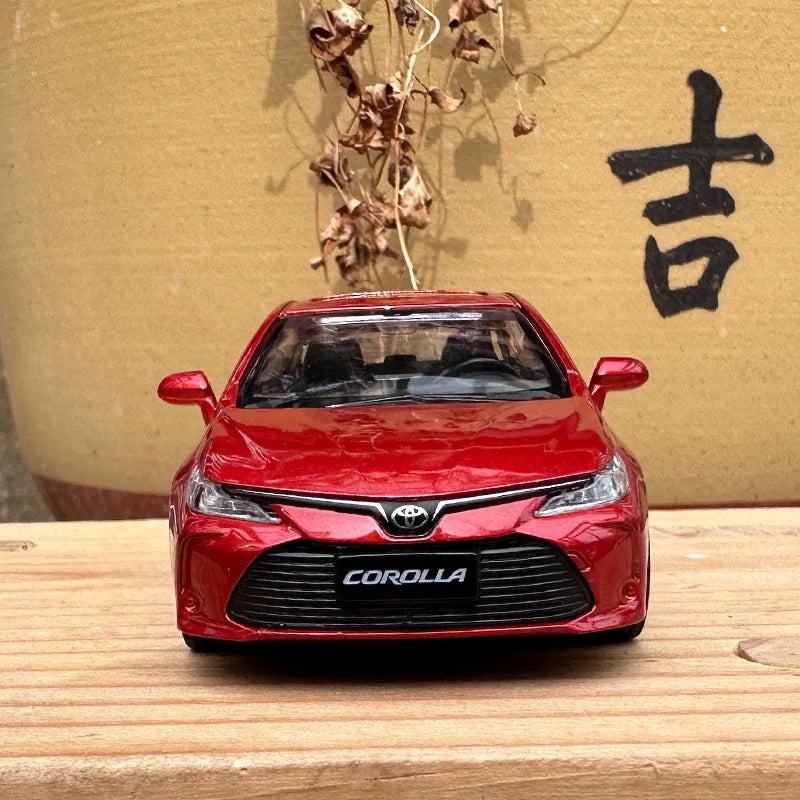 1:43 Toyota Corolla