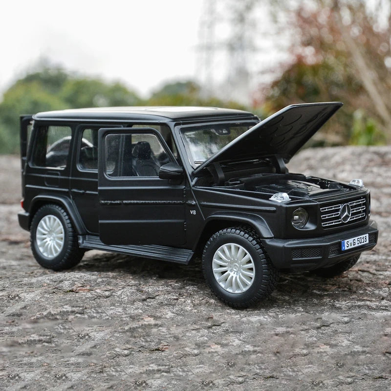 1:24 Mercedes-Benz G-Class G500