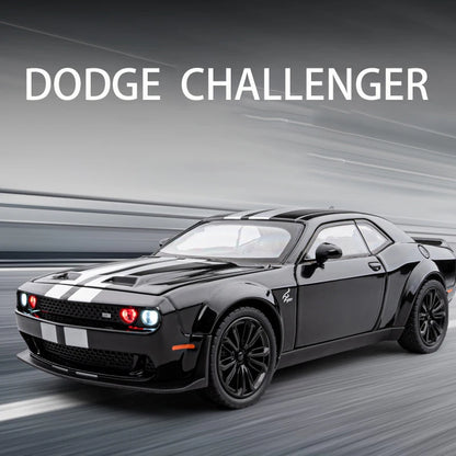 1:22 Dodge Challenger Hellcat Redeye