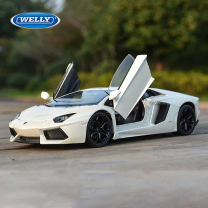 WELLY 1:24 Lamborghini LP700-4 Aventador