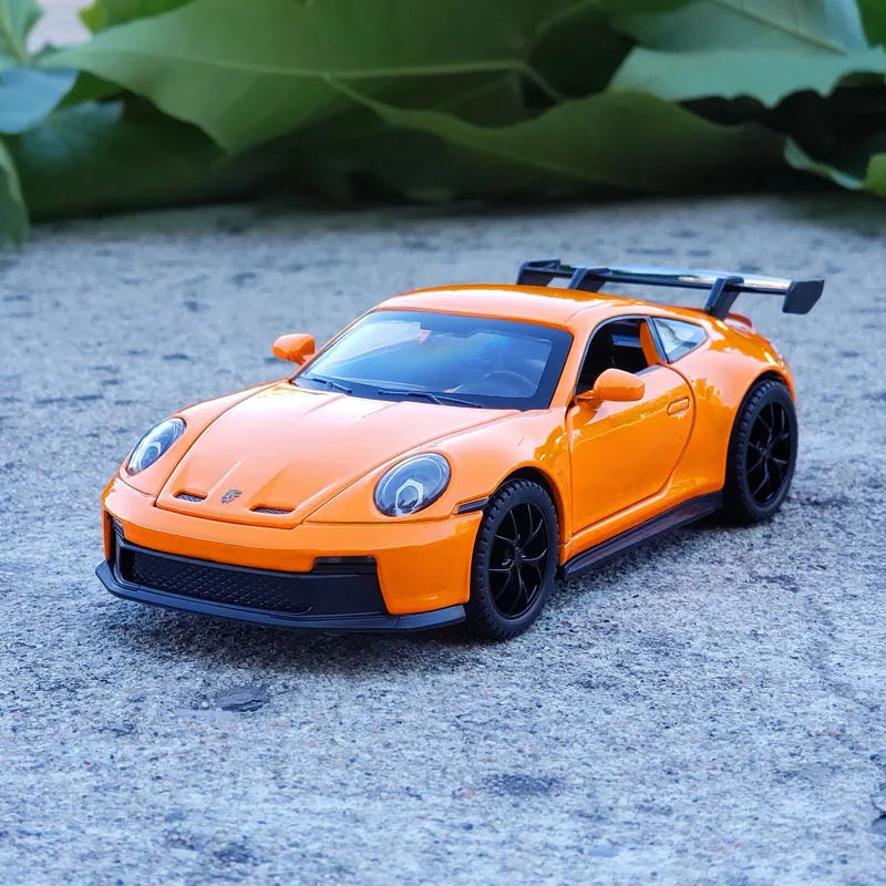 1:32 911 GT3 RS