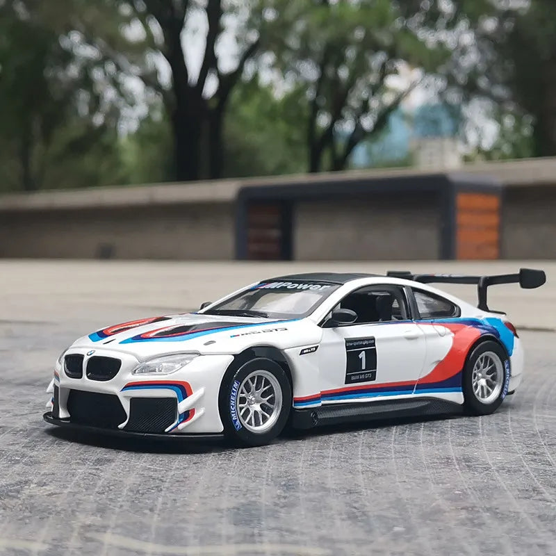 1:32 BMW M8 GTE BMW M4 DTM M6 IM