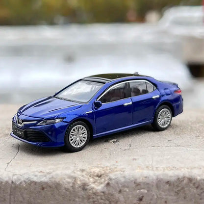 1:64 Toyota Camry