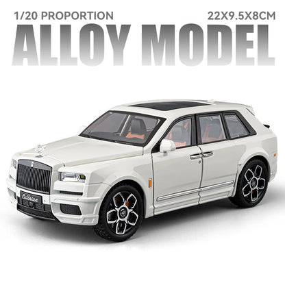 1:20 Rolls Royce Cullinan Black Badge