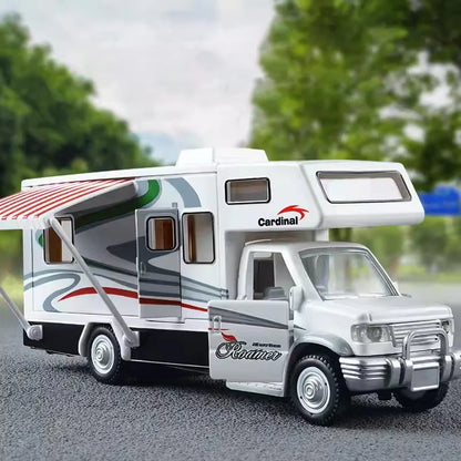 1:32 Recreational Vehicle RV