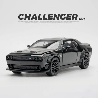 1:32 Dodge Challenger Hellcat Redeye