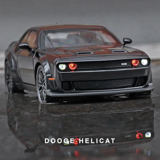 1:32 Dodge Challenger Hellcat Redeye