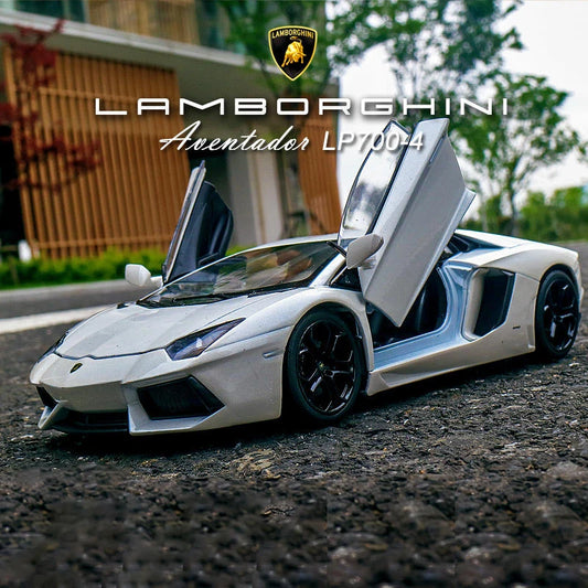 WELLY 1:24 Lamborghini LP700-4 Aventador