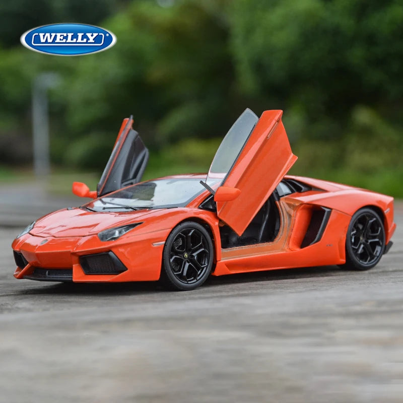 WELLY 1:24 Lamborghini LP700-4 Aventador