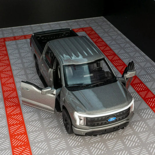 1:36 Ford F-150 Lightning