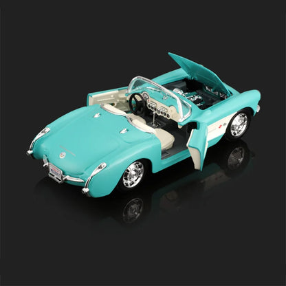 Maisto 1:24 Chevrolet Corvette 1957