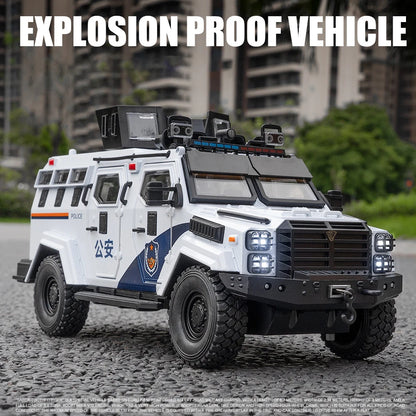 1:24 Sabrtooth Armored Car