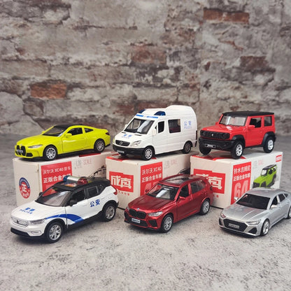 1:43 BMW M4 X5 BMW X7 AUDI RS7 Suzuki Jimny Volvo XC40 SUV Mercedes-Benz Sprinter KIA K7