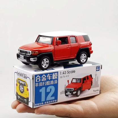 1:43 BMW M4 X5 BMW X7 AUDI RS7 Suzuki Jimny Volvo XC40 SUV Mercedes-Benz Sprinter KIA K7