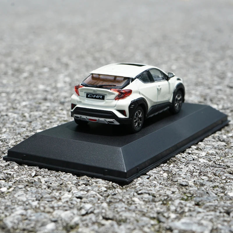 1:43 C-HR CHR SUV