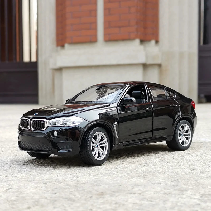 1:24 BMW X6M SUV