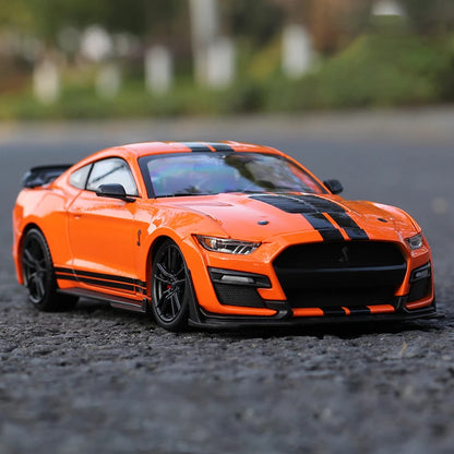 Maisto 1:24 Ford Mustang Shelby GT500 Toy