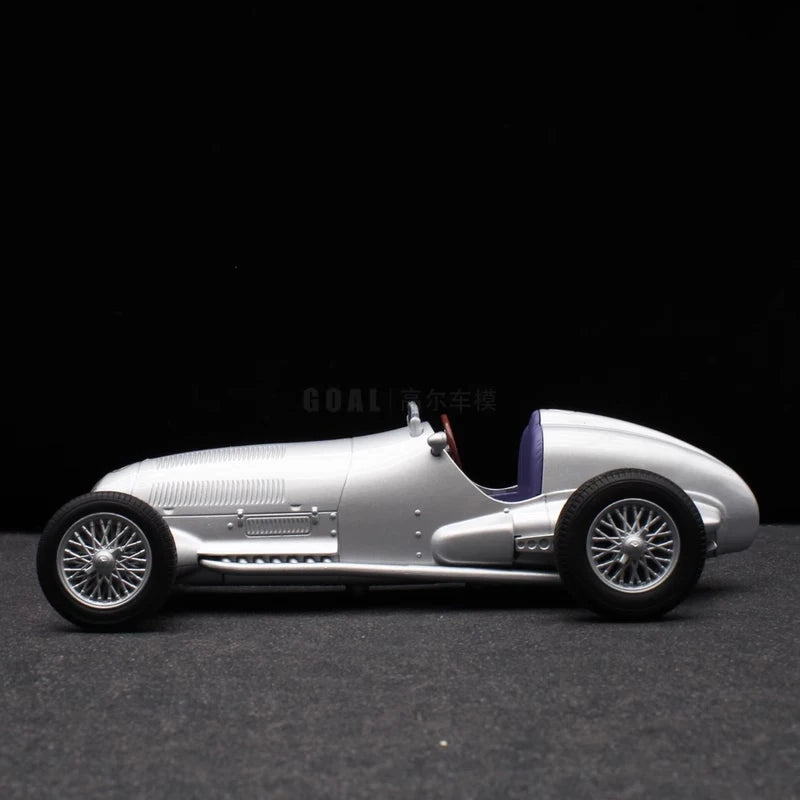 1:24 Mercedes-Benz W125 1937