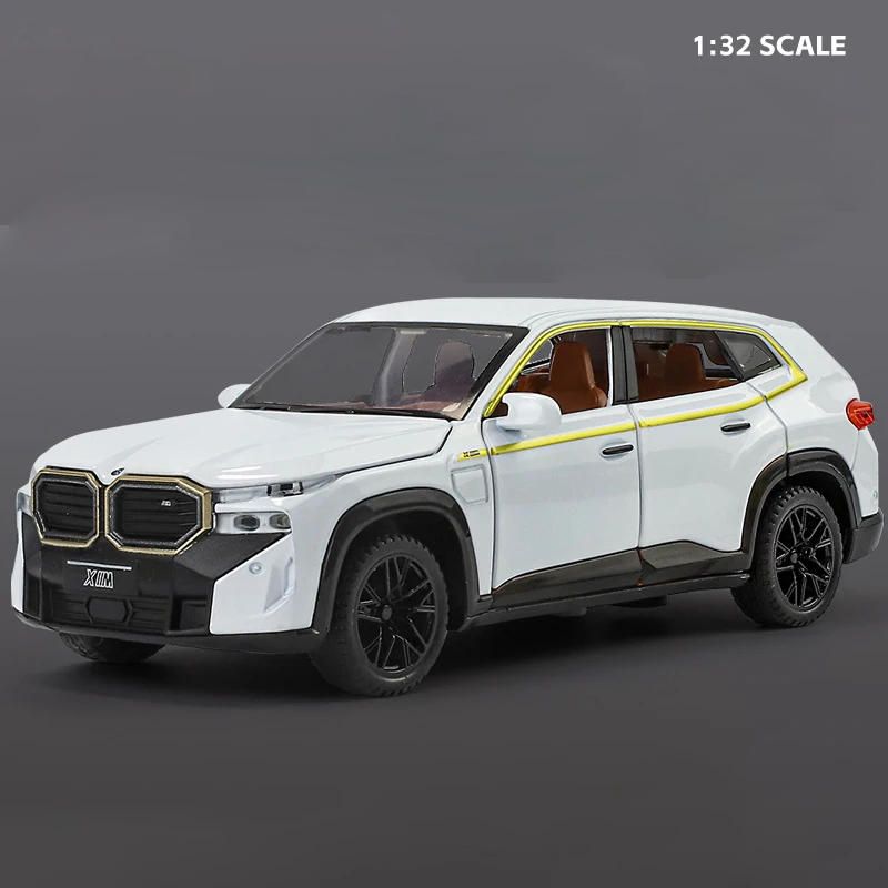 1:32 THE XM SUV