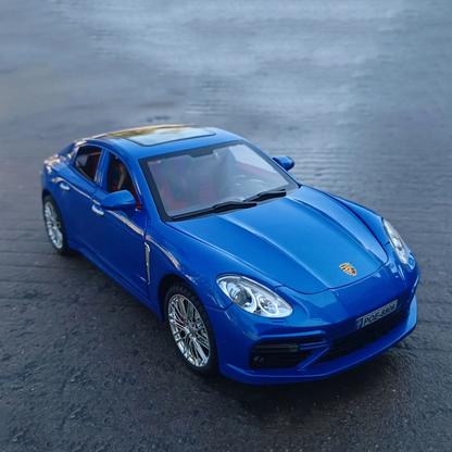 1:18 Porsche Panamera